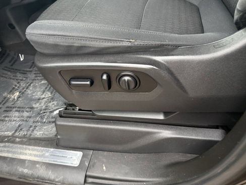 Used 2020 GMC Sierra 1500 Elevation w/ Elevation Value Package image 20