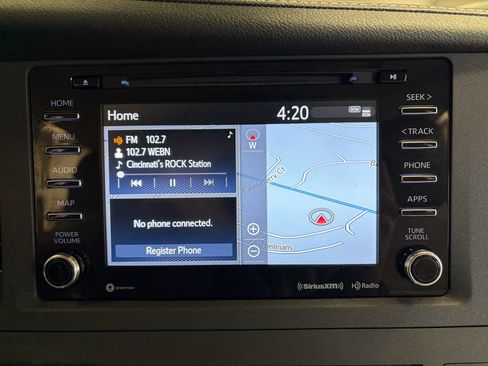 Used 2020 Toyota Sienna XLE Premium AWD/4WD image 21