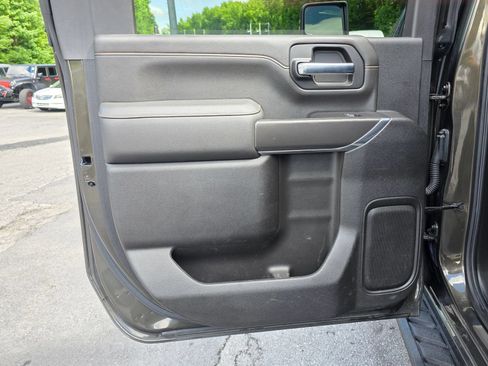 Used 2022 GMC Sierra 2500 AT4 w/ AT4 Preferred Package AWD/4WD image 29