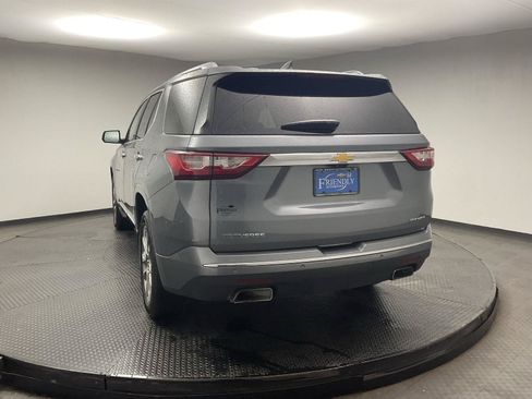 Used 2020 Chevrolet Traverse Premier FWD image 5