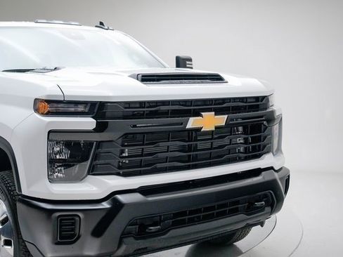 New 2026 Chevrolet Silverado 3500 W/T image 13