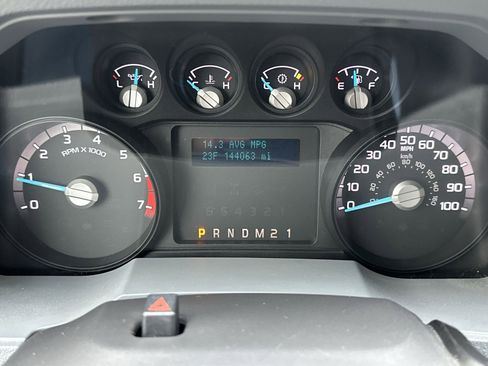 Used 2016 Ford F250 XL w/ Power Equipment Group image 23