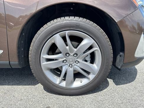 Used 2019 Acura RDX AWD w/ Advance Package image 9
