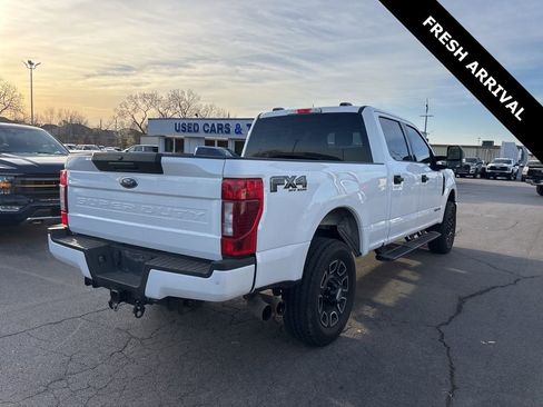 Used 2022 Ford F250 XLT image 2