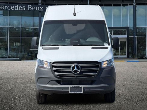 New 2026 Mercedes-Benz Sprinter 2500 image 9
