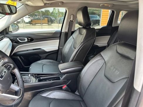 Used 2022 Jeep Compass Limited w/ Elite Group AWD/4WD image 25