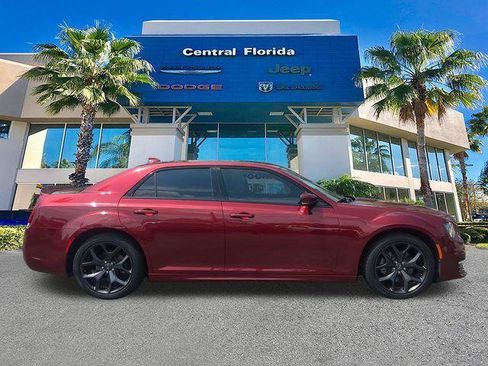Certified 2021 Chrysler 300 S w/ S Model Appearance Package RWD image 4