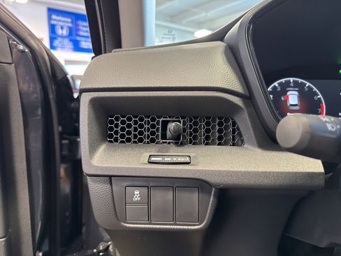 New 2025 Honda CR-V LX image 15