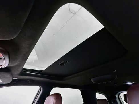 Used 2022 Dodge Durango Citadel image 23