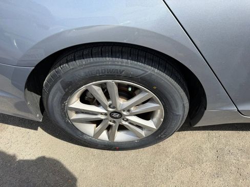 Used 2017 Hyundai Sonata ECO image 24