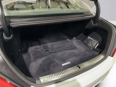 Used 2019 Genesis G90 5.0 Ultimate RWD image 48