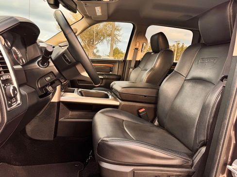 Used 2016 RAM 1500 Laramie w/ Convenience Group image 12