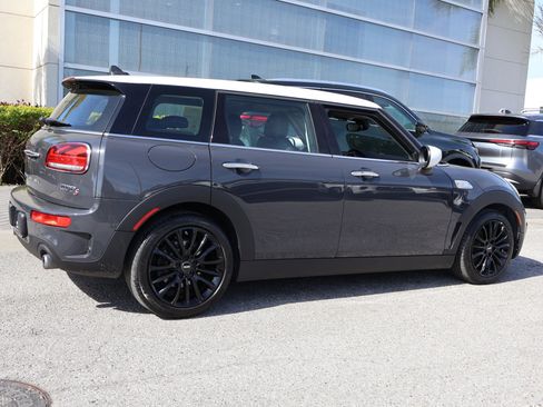 Used 2020 MINI Cooper Clubman S w/ Premium Package image 9