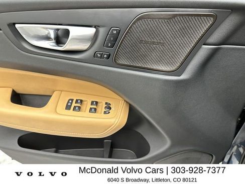 Certified 2023 Volvo XC60 B5 Ultimate w/ Climate Package AWD/4WD image 13