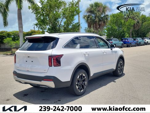 New 2026 Kia Sorento S AWD/4WD image 6