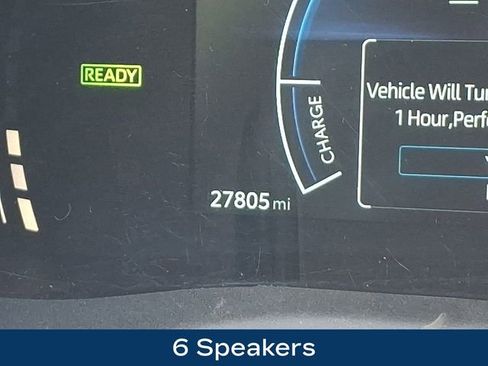 Used 2025 Toyota Camry SE w/ Convenience Package AWD/4WD image 6