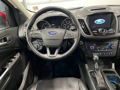 Used 2018 Ford Escape Titanium w/ Ford Safe & Smart Package AWD/4WD image 8