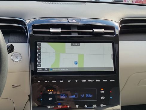 Used 2024 Hyundai Tucson SEL w/ Convenience Package image 17