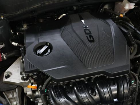 Used 2023 Kia Sportage EX image 25