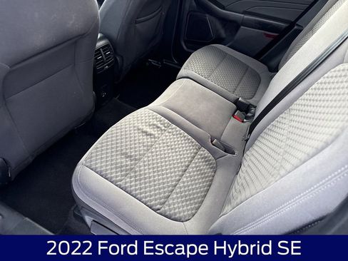 Used 2022 Ford Escape SE w/ Cold Weather Package image 15