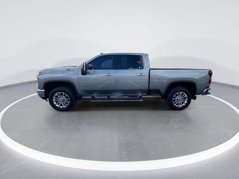 Used 2025 Chevrolet Silverado 2500 LTZ w/ LTZ Plus Package AWD/4WD image 5