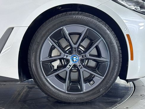 Used 2023 BMW i4 eDrive40 w/ Premium Package RWD image 13