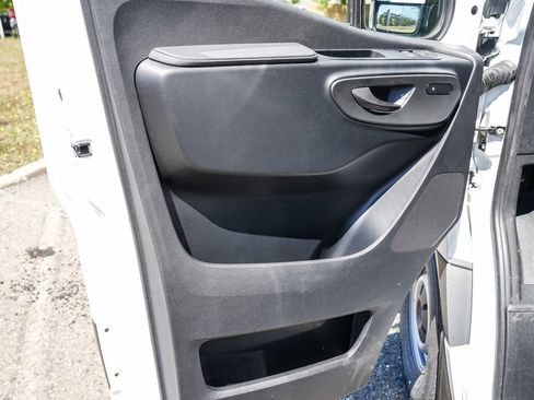New 2026 Mercedes-Benz Sprinter 2500 image 19