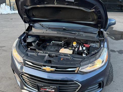 Used 2018 Chevrolet Trax LT w/ Driver Confidence Package image 24