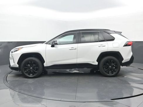 Used 2023 Toyota RAV4 XSE w/ XSE Grade Weather Package AWD/4WD image 7