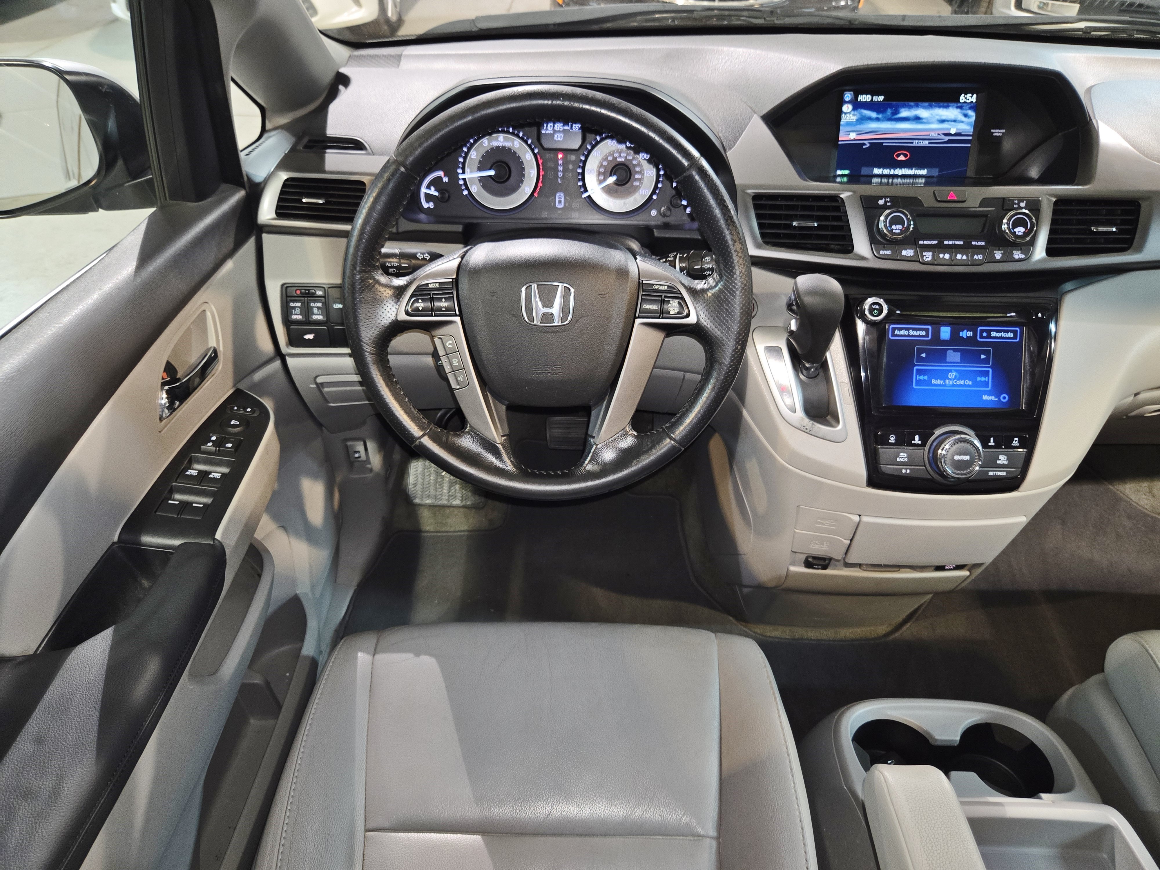 Used 2015 Honda Odyssey EX-L image 3