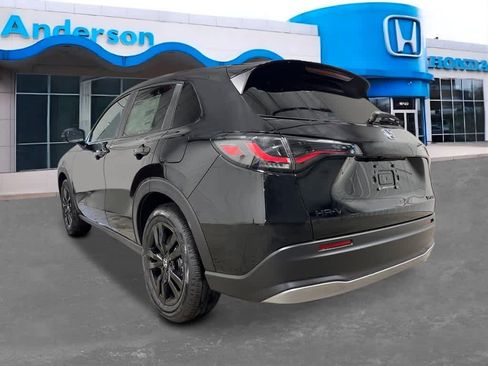 New 2026 Honda HR-V Sport image 3