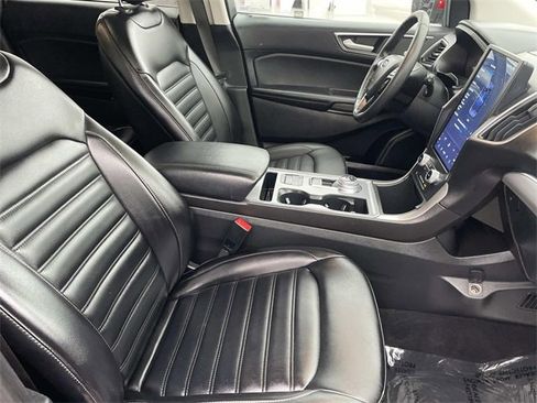 Certified 2022 Ford Edge SEL image 35