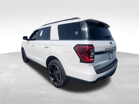 Used 2024 Ford Expedition Limited AWD/4WD image 6