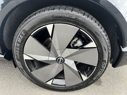 Used 2024 Nissan Ariya AWD image 10