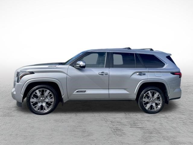 Used 2026 Toyota Sequoia Capstone AWD/4WD image 8