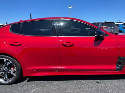 Used 2018 Kia Stinger GT2 AWD/4WD image 28