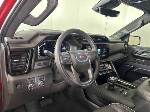 Used 2024 GMC Sierra 1500 AT4X image 13