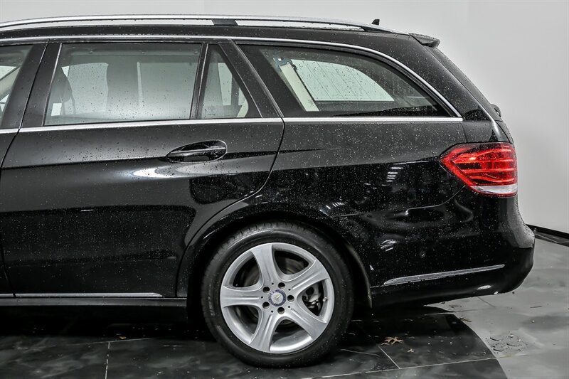 Used 2016 Mercedes-Benz E 350 4MATIC Wagon w/ Premium Package image 7