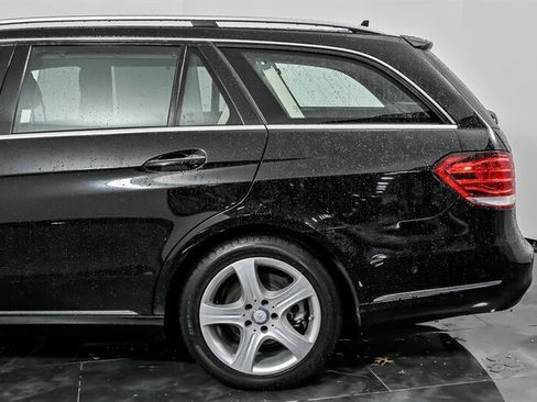 Used 2016 Mercedes-Benz E 350 4MATIC Wagon w/ Premium Package image 7