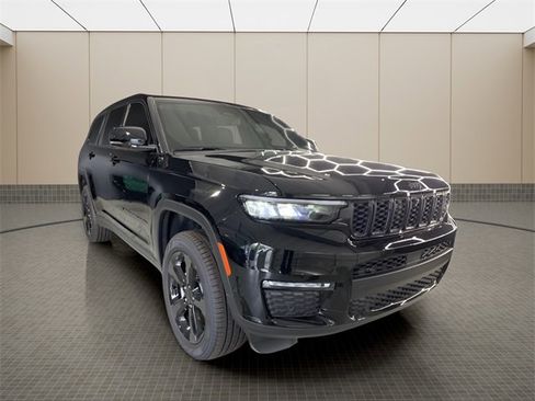 New 2025 Jeep Grand Cherokee L Limited w/ Luxury Tech Group II image 7