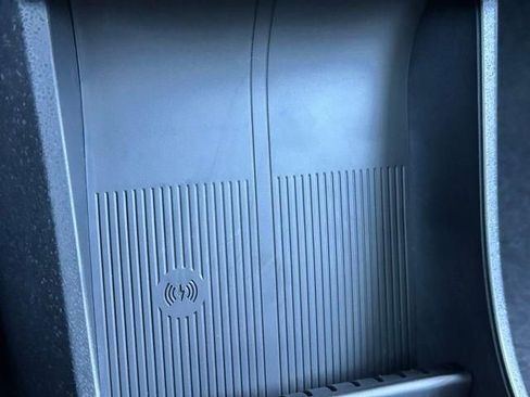 New 2026 Volvo EX30 Plus w/ Protection Package Premier image 15