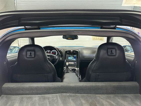 Used 2009 Chevrolet Corvette Coupe w/ Preferred Equipment Group RWD image 14