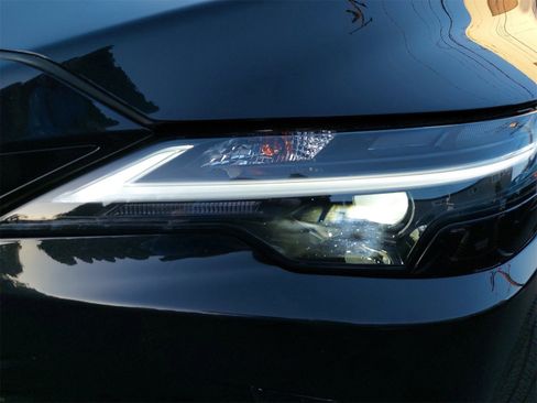 Used 2025 Lexus RX 350 image 36