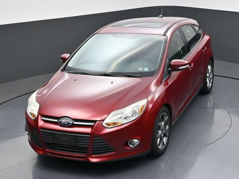 Used 2014 Ford Focus SE w/ Equipment Group 201A FWD image 42