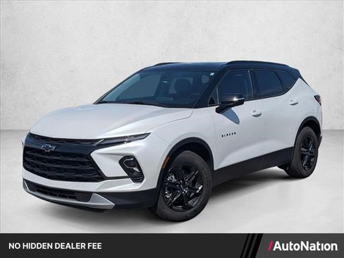 Used 2024 Chevrolet Blazer LT w/ Sound & Technology Package AWD/4WD image 1