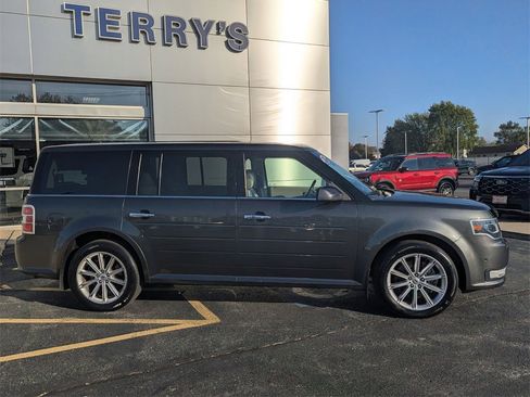 Used 2018 Ford Flex Limited w/ Equipment Group 301A image 2
