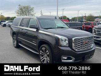 Used 2018 GMC Yukon XL Denali w/ Open Road Package AWD/4WD video 1