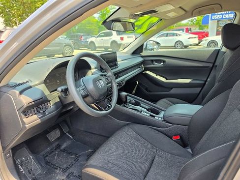 Certified 2025 Honda Accord LX image 20