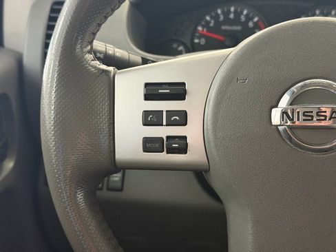 Used 2018 Nissan Frontier SV w/ Value Truck Package image 12