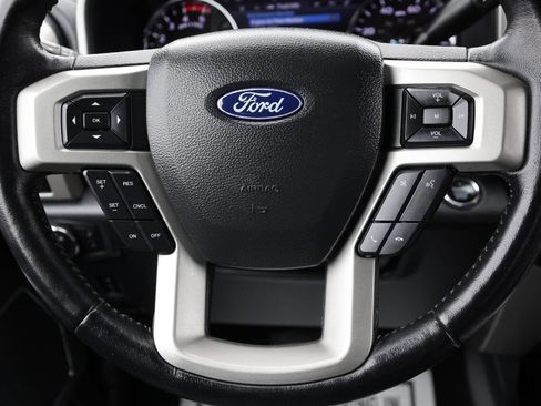 Used 2022 Ford F250 Lariat w/ Lariat Ultimate Package image 18